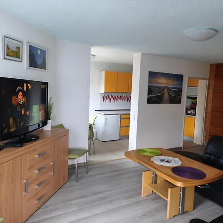 Am Sonnenblick Apartment *